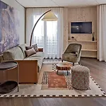 Palace Hotel 4*
