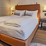 Palace Hotel 4*