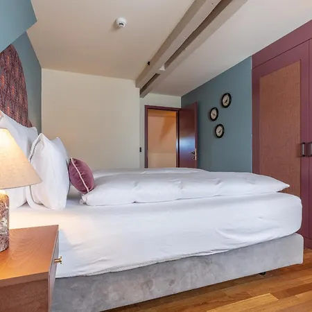 Palace Hotel 4*
