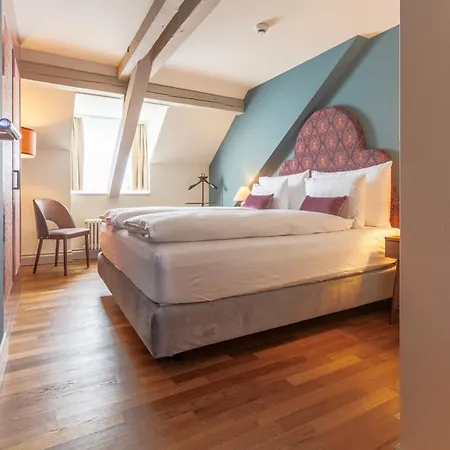 Palace Hotel 4*