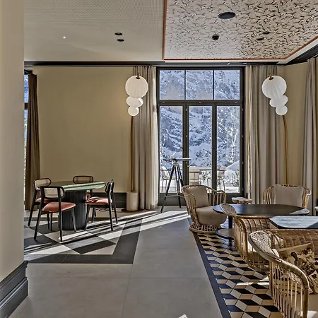 Palace Hotel 4*
