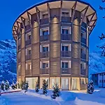 Hotel Palace 4*